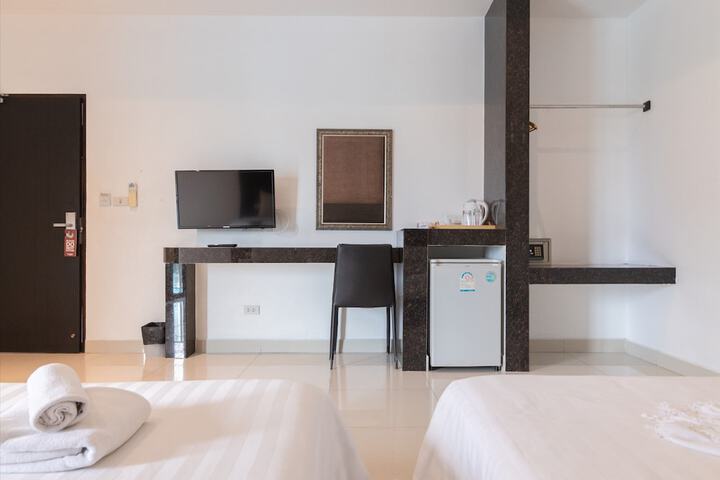 Room 73 of 140