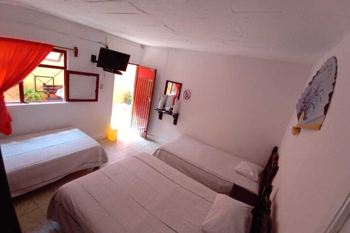 Room 3 of 15