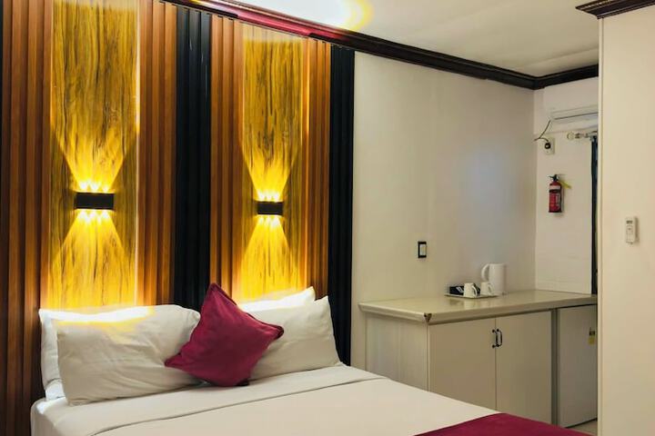 Room 12 of 51