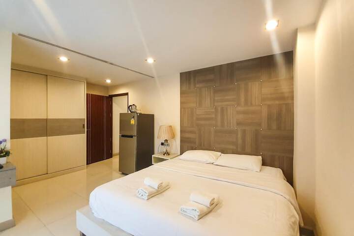 Room 14 of 53