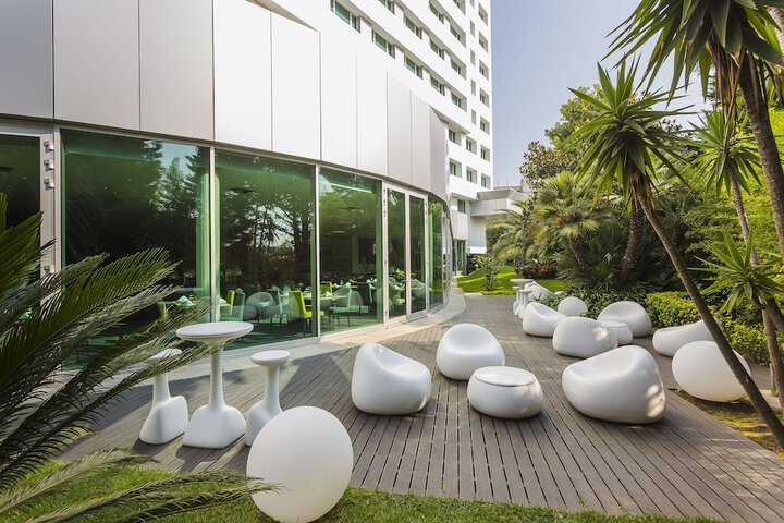 Terrace/Patio 56 of 59