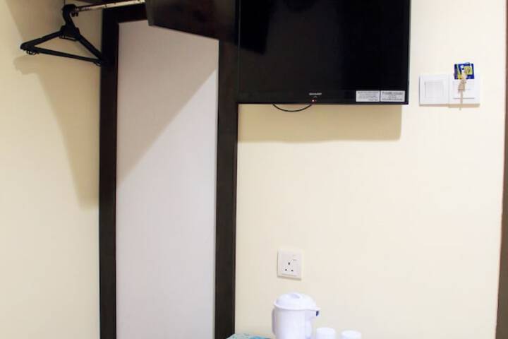 Room 17 of 45