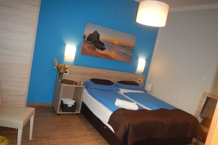 Room 15 of 75