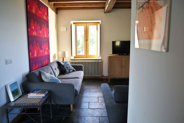 Room 11 of 23