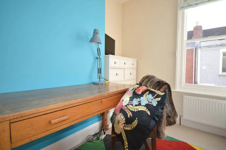 Room 3 of 12