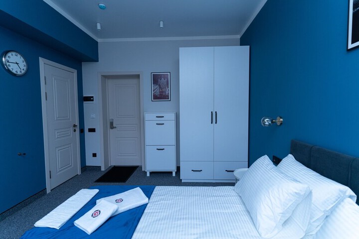 Room 16 of 25
