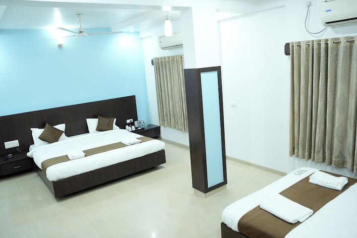Room 17 of 42