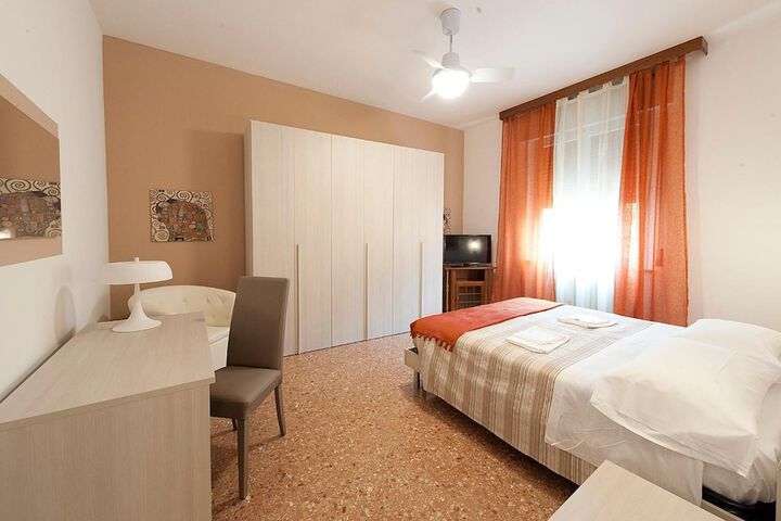 Room 16 of 67