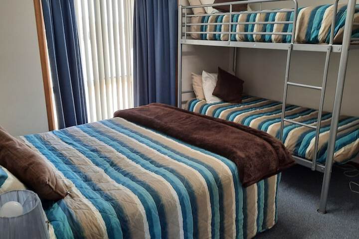 Room 16 of 31