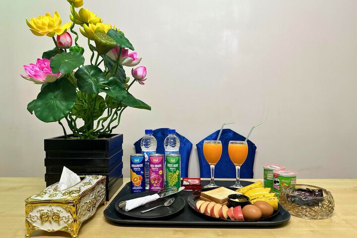 Breakfast/Coffee Service 54 of 57