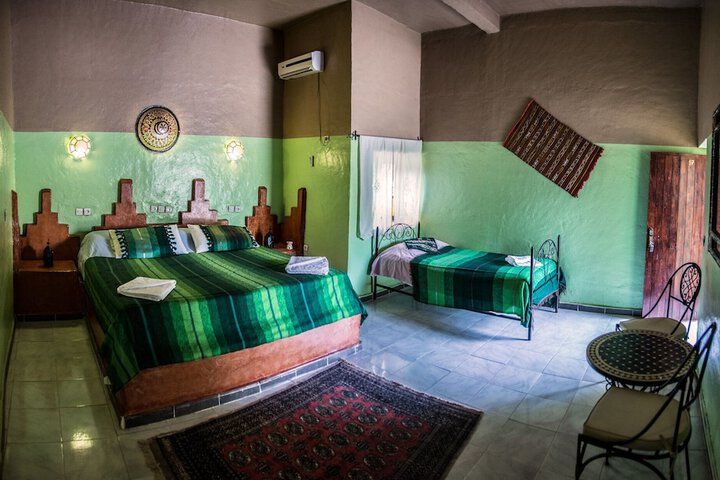 Room 48 of 124