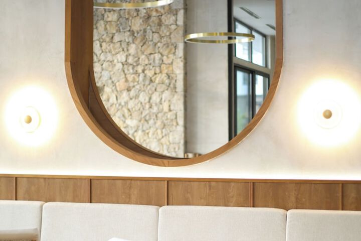 Hotel Interior 103 of 118