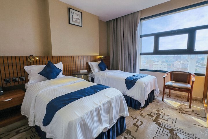 Room 15 of 20