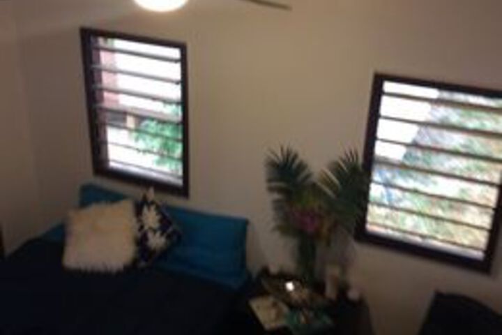 Room 21 of 37