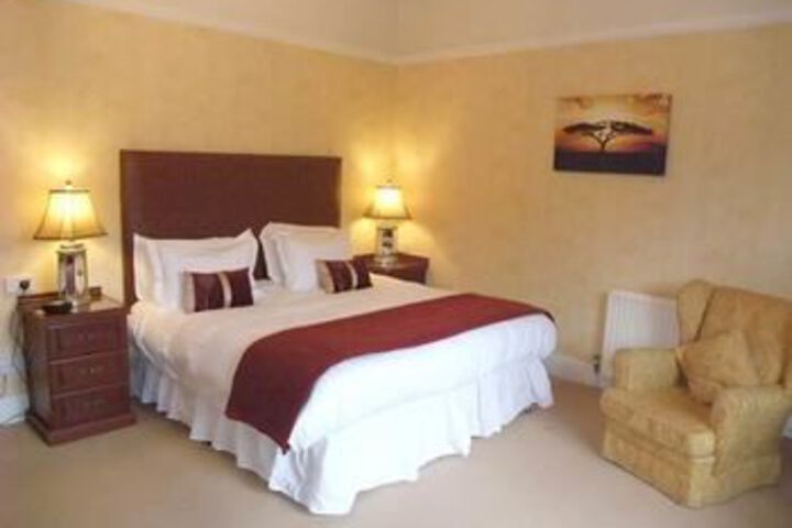 Room 12 of 20