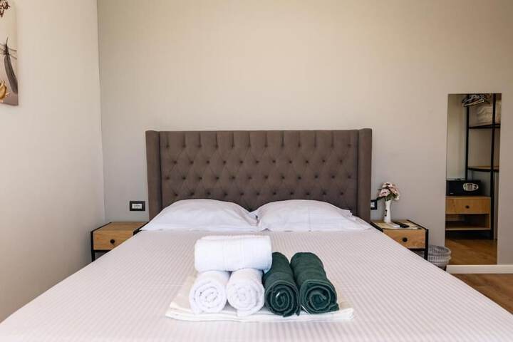 Room 26 of 109