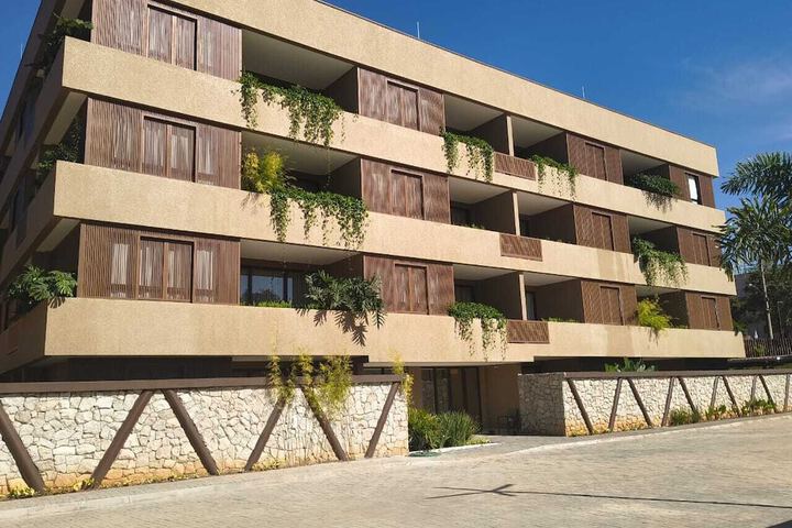 Hotel 214 of 228