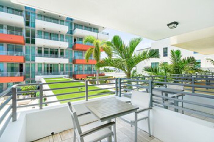 Terrace/Patio 22 of 318