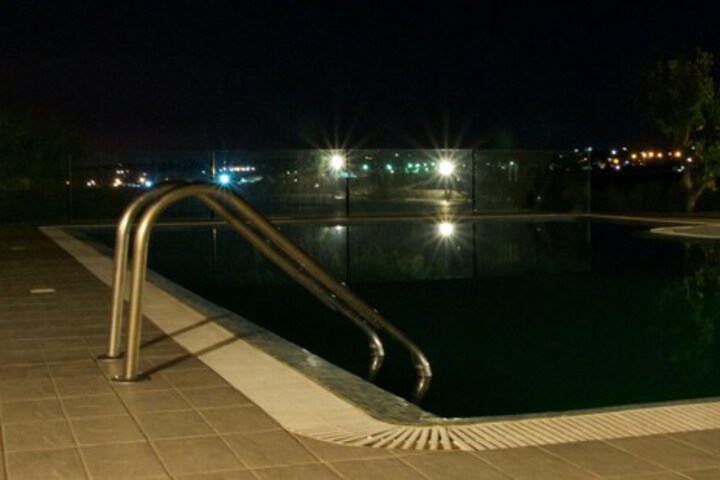 Hotel with Pool