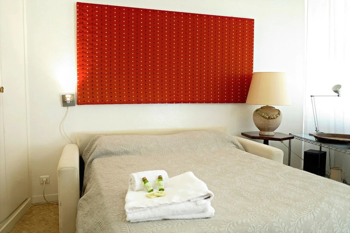 Room 3 of 13
