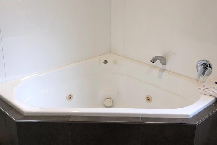 Room 78 of 302