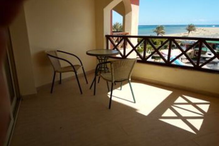 Terrace/Patio 2 of 66