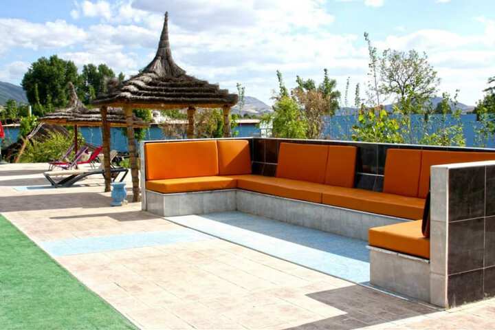 Terrace/Patio 16 of 17
