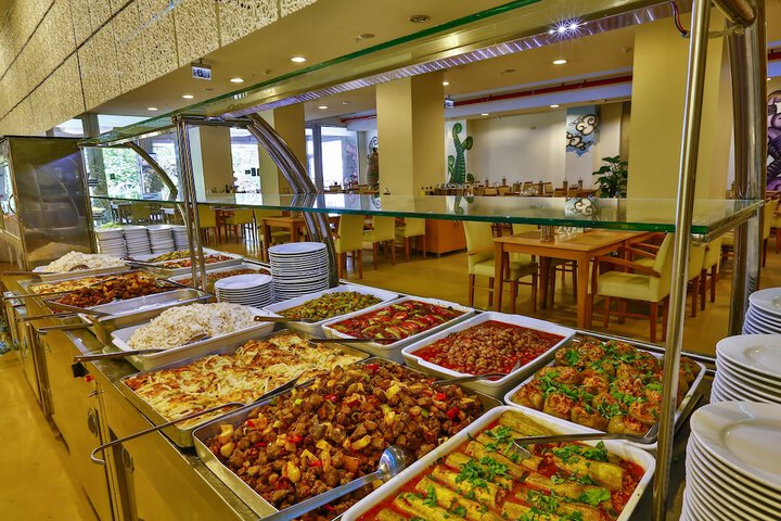 Dining 73 of 91