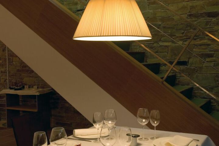 Dining 13 of 22