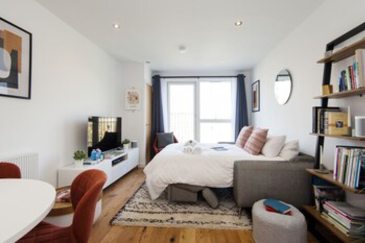 Room 16 of 23