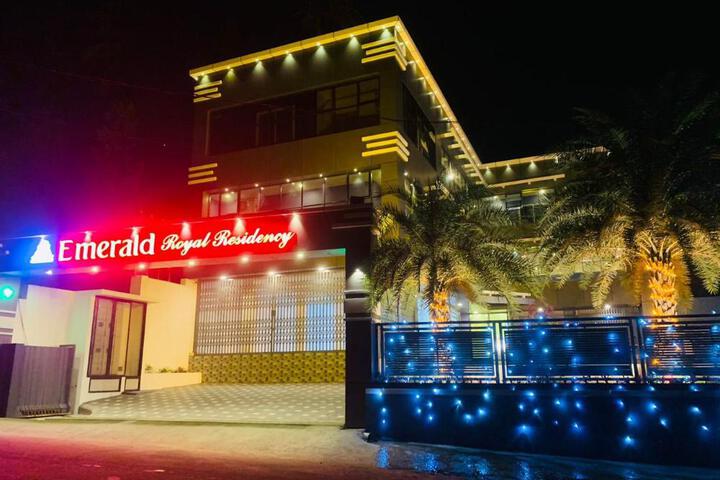 Emerald Royal Residency