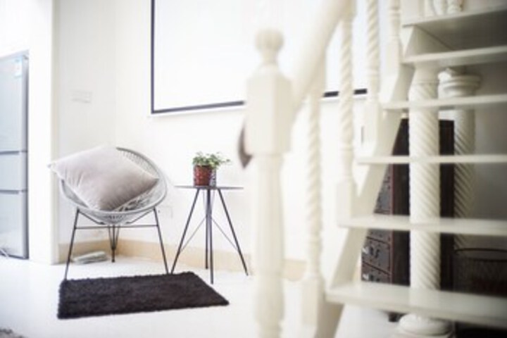 Room 32 of 36