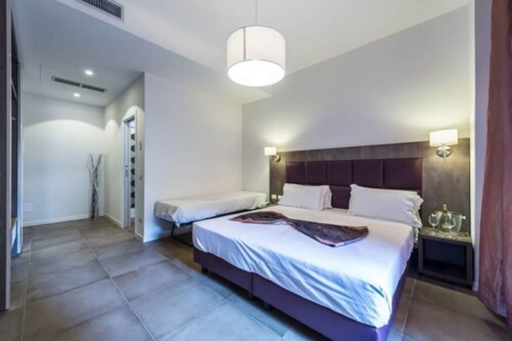 Room 47 of 101