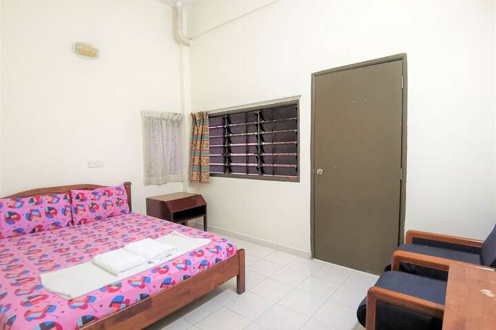 Room 30 of 36
