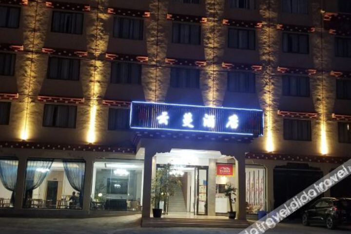 Hotel 4 of 27