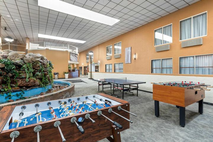Guest Lobby