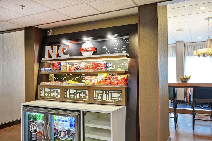 Snack bar