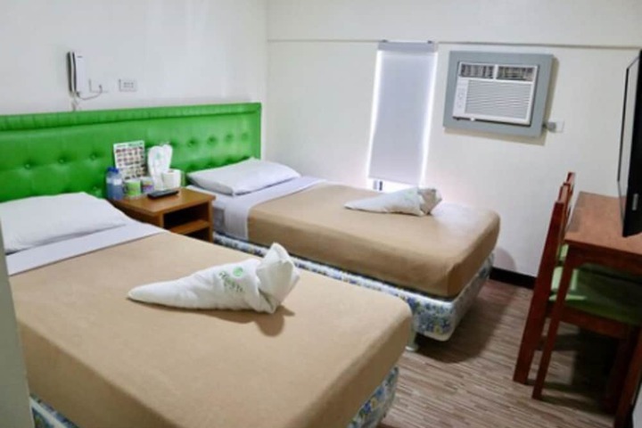 Room 7 of 36