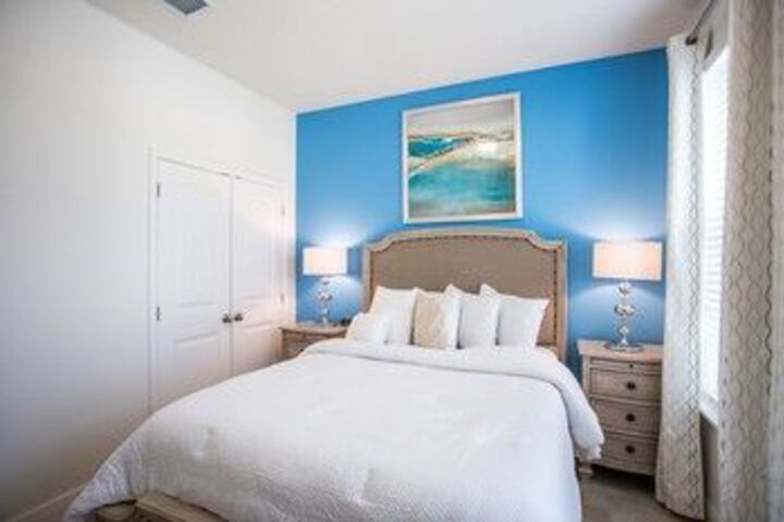 Room 8 of 29
