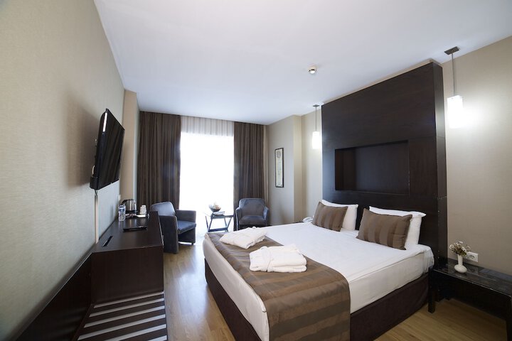 Room 17 of 59