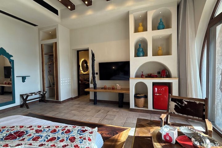 Room 20 of 202