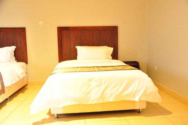 Room 7 of 51