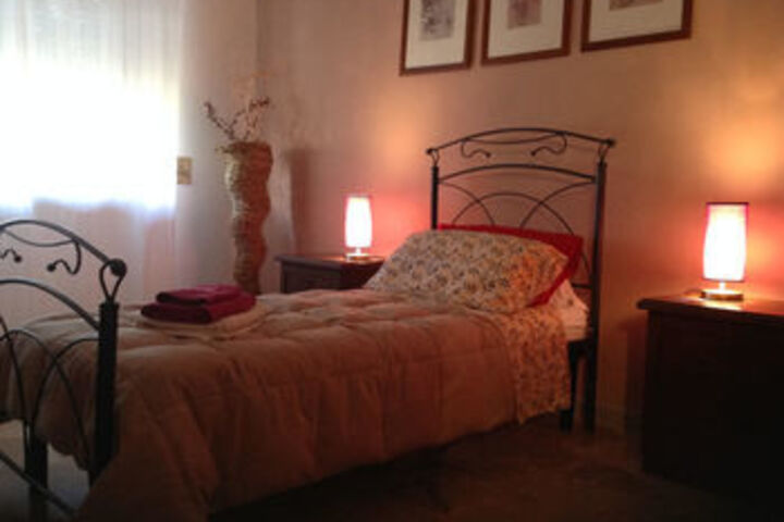 Room 40 of 60