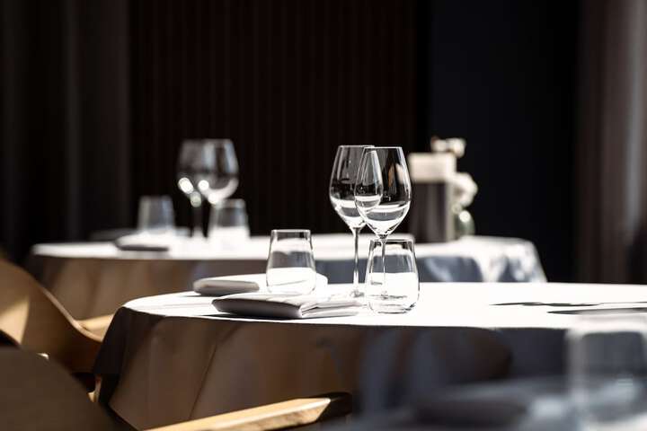 Dining 54 of 69