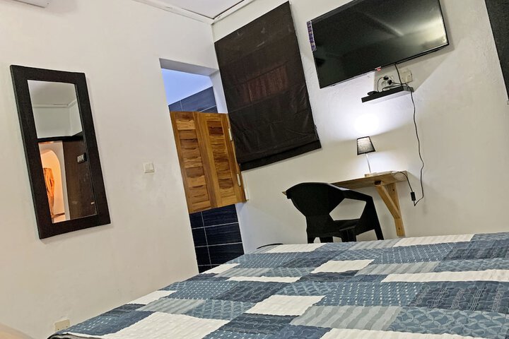 Room 7 of 29