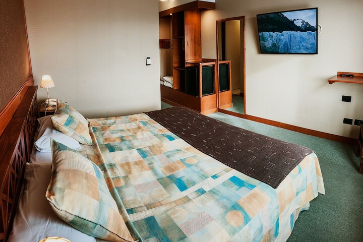 Room 12 of 90