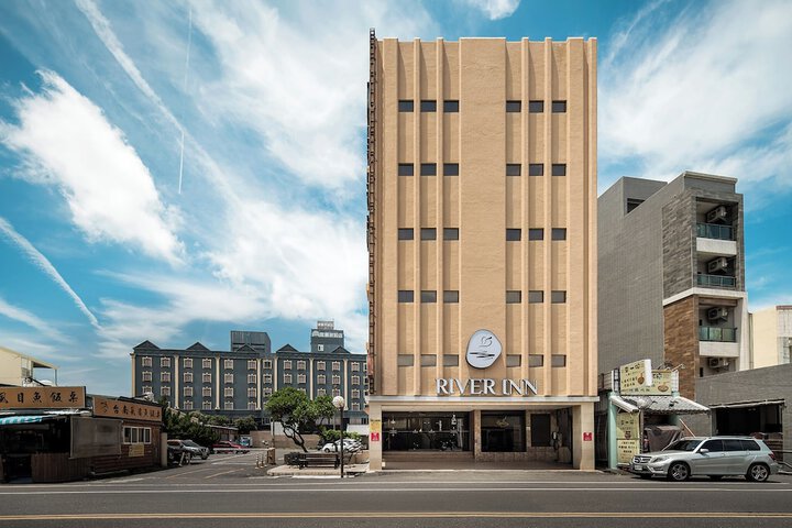 Hotel 64 of 65
