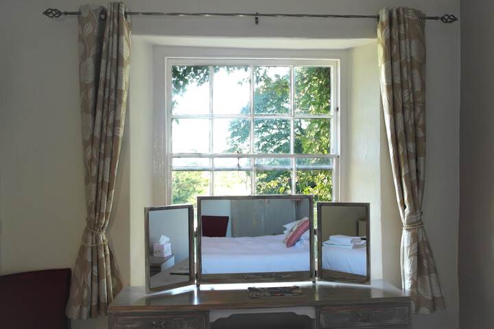 Room 45 of 92