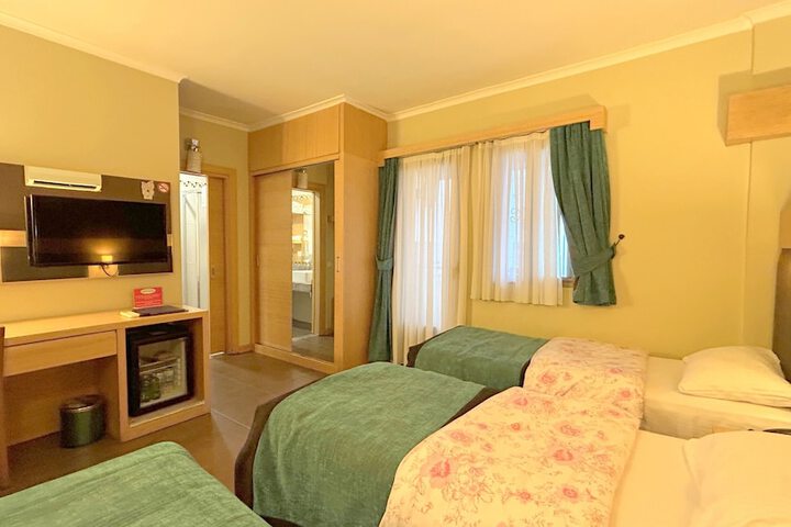 Room 47 of 110