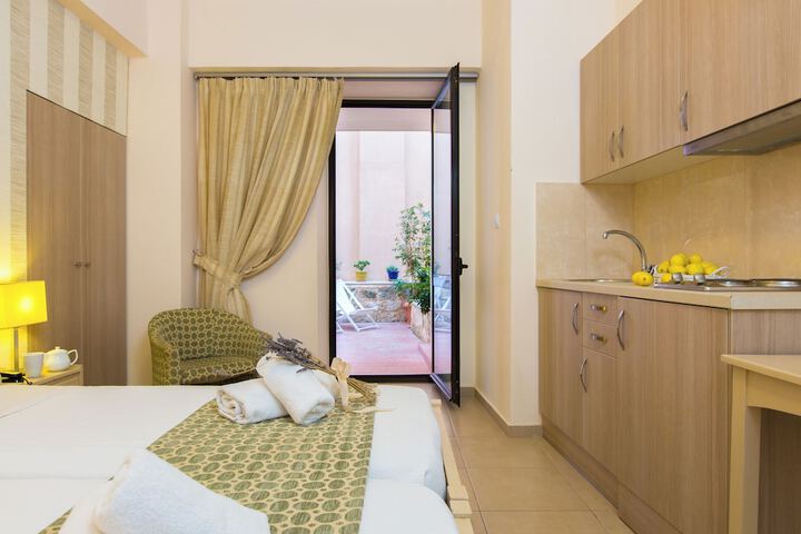 Room 32 of 91